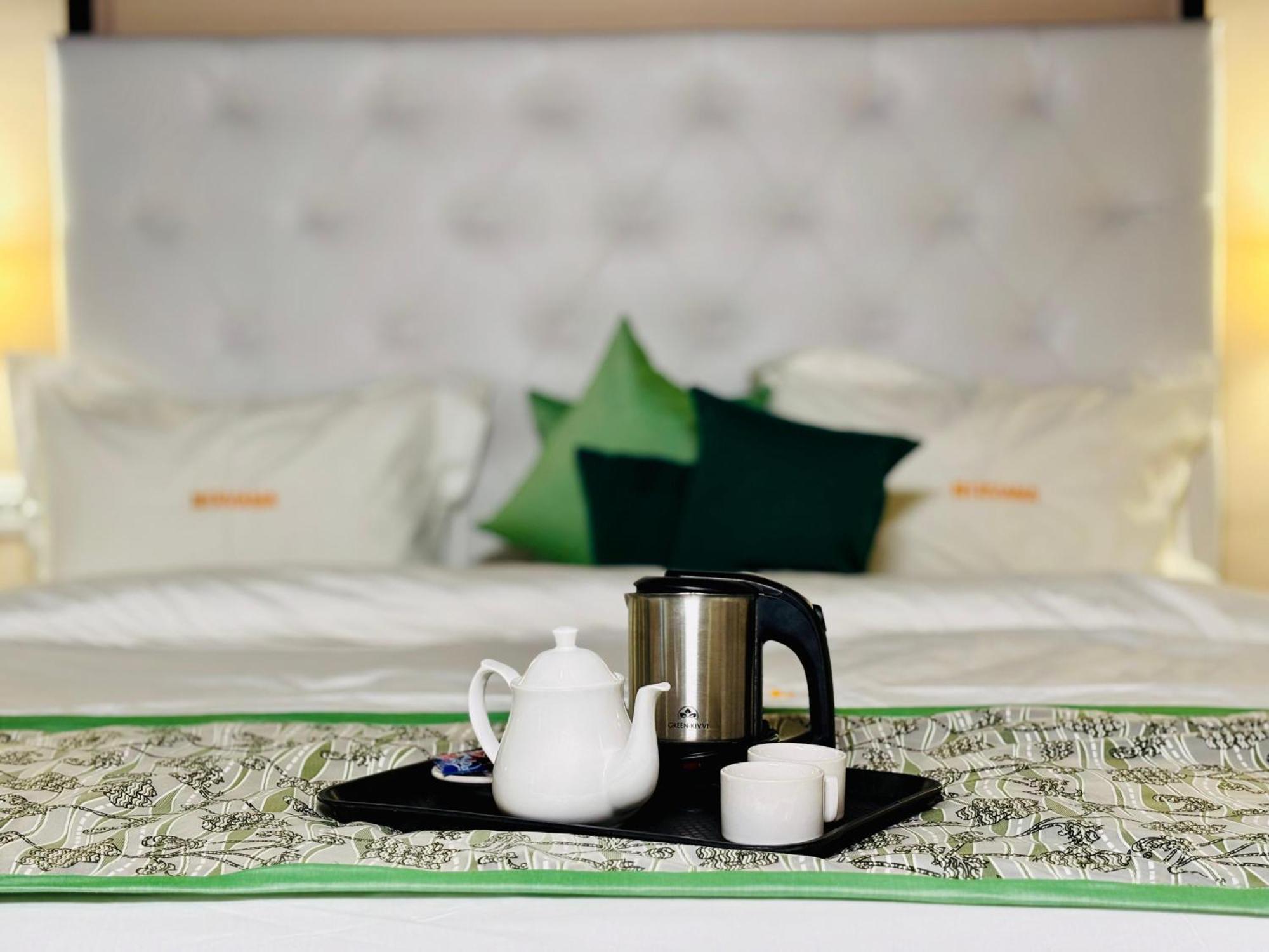 Hotel Nirvana Lakeside 烏代浦 外观 照片